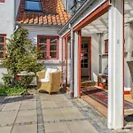Semesterbostad 3 Bedroom Gorgeous In