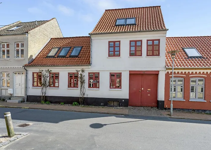 Semesterbostad 3 Bedroom Gorgeous In